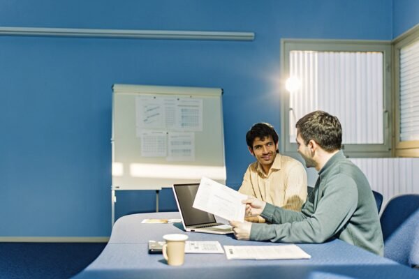 Informative image enhancing article text (ID#4)