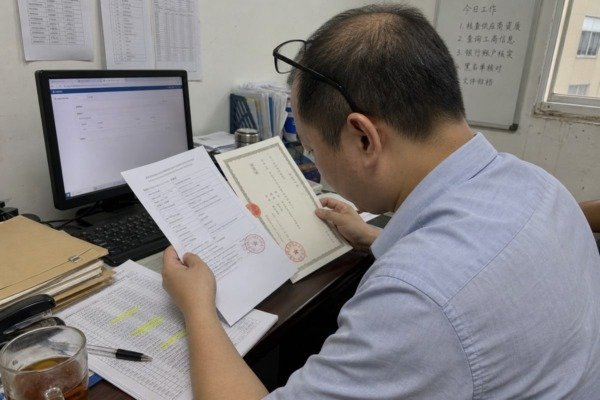 Payment Scam Red Flags Red flags signaling a payment scam with a China sourcing agent (ID#5)